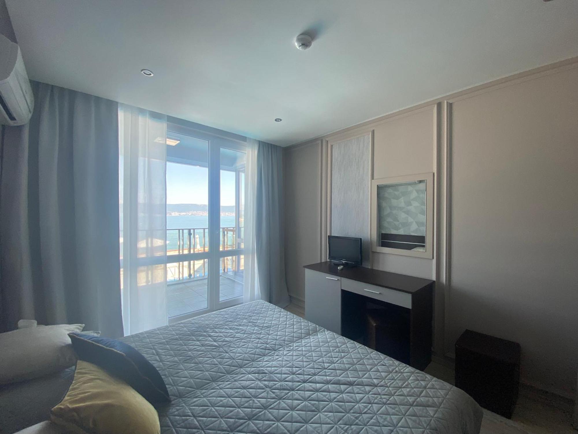 Paradiso 'В' 201 One Bedroom Apartment Несебър Екстериор снимка