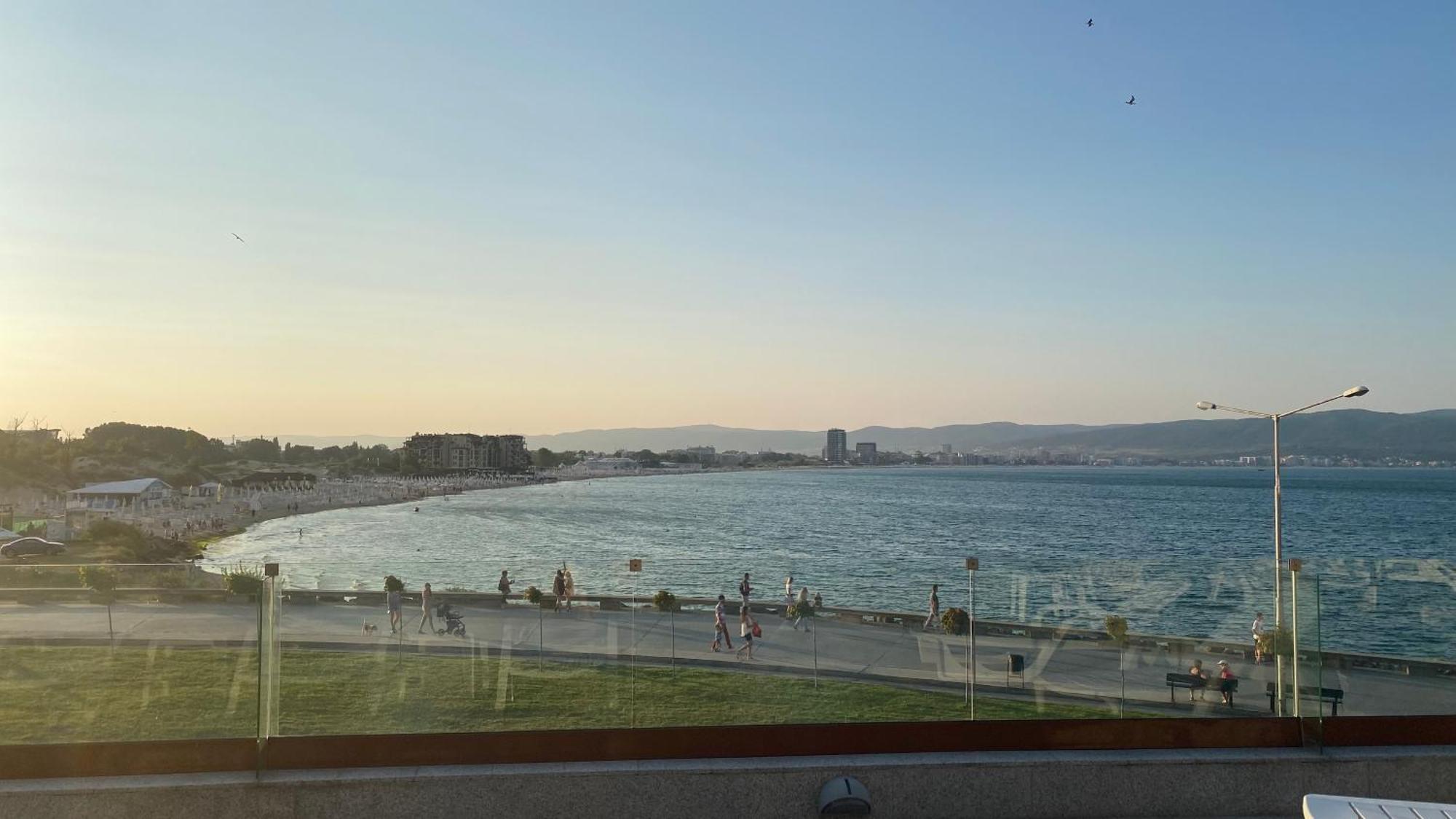 Paradiso 'В' 201 One Bedroom Apartment Несебър Екстериор снимка